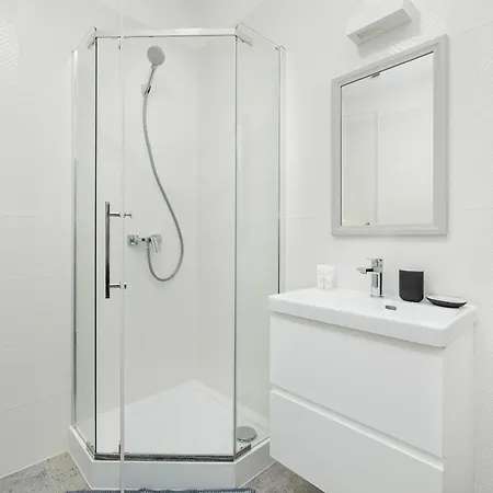 Comfortable Studio With Parking In By Renters Щецин
