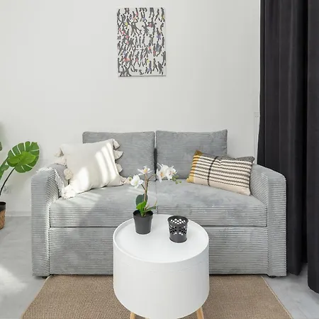 Comfortable Studio With Parking In By Renters * Щецин